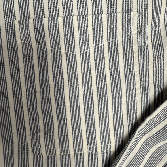 EUC Women's AMERICAN EAGLE The Perfect Button-Up Striped Shirt | Size XL - Picture 5 of 9